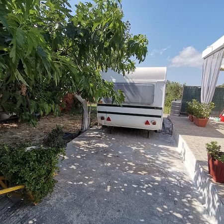 Green Garden Caravan Hotel Agrilia Kültér fotó